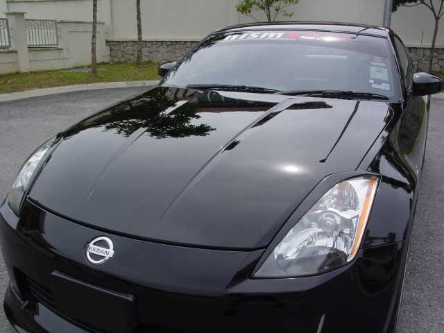 Nissan 350z Solid Black