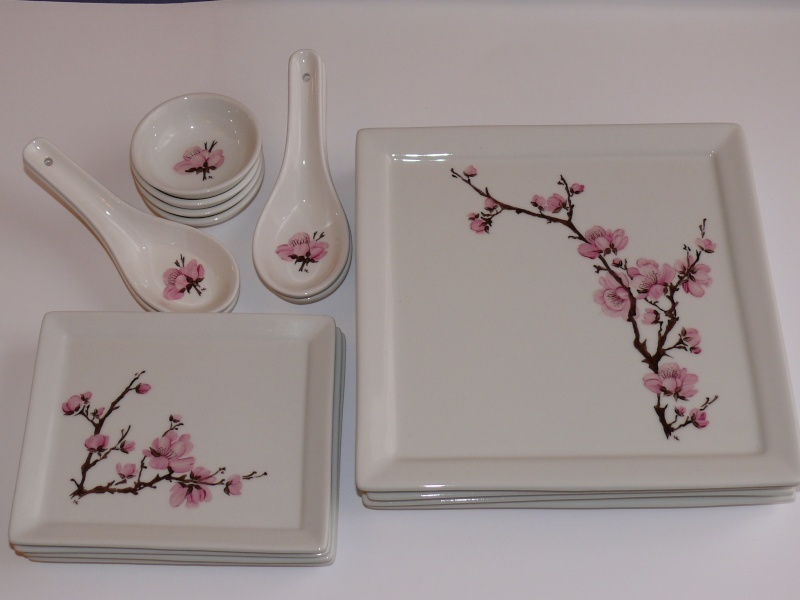 Peinture Sur Porcelaine Motifs Modernes Peinture Sur Porcelaine