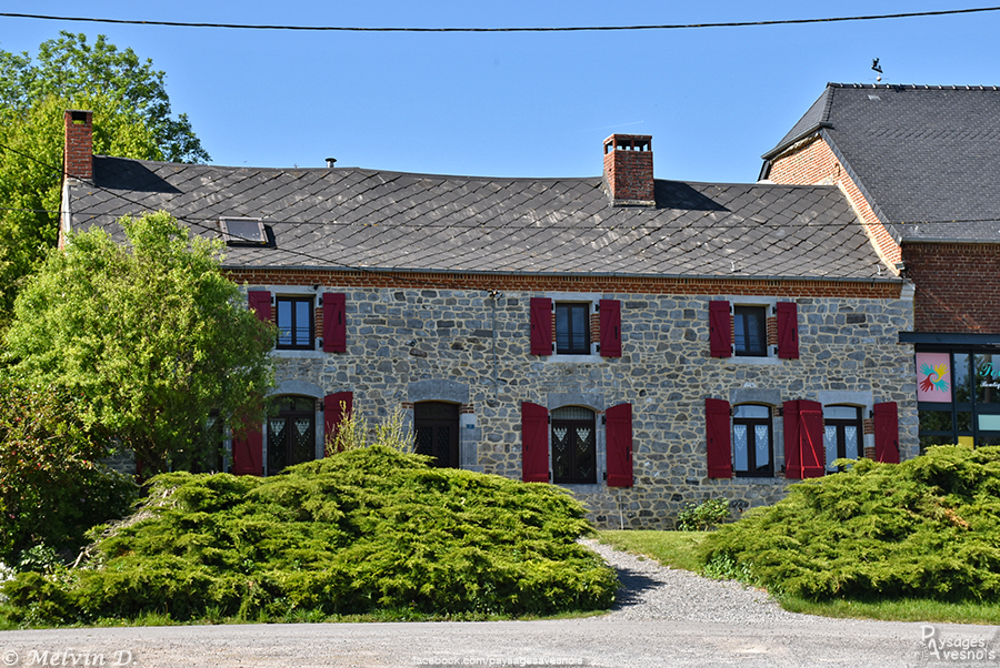 Image hébergée par servimg.com