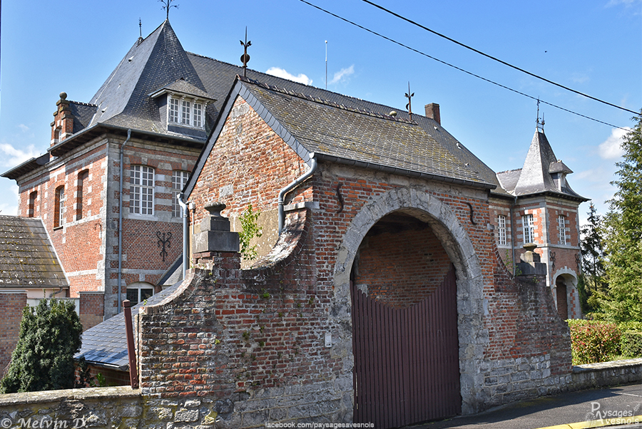 Image hébergée par servimg.com