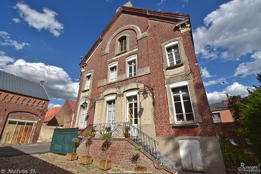 Image hébergée par servimg.com