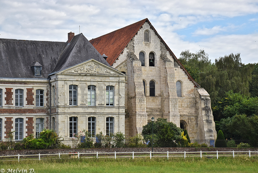 Image hébergée par servimg.com