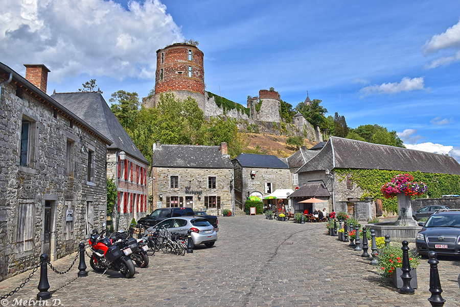 Image hébergée par servimg.com
