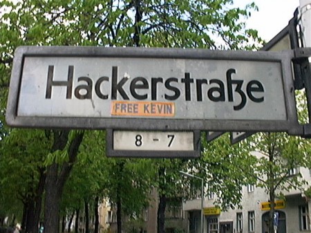 hacker10.jpg